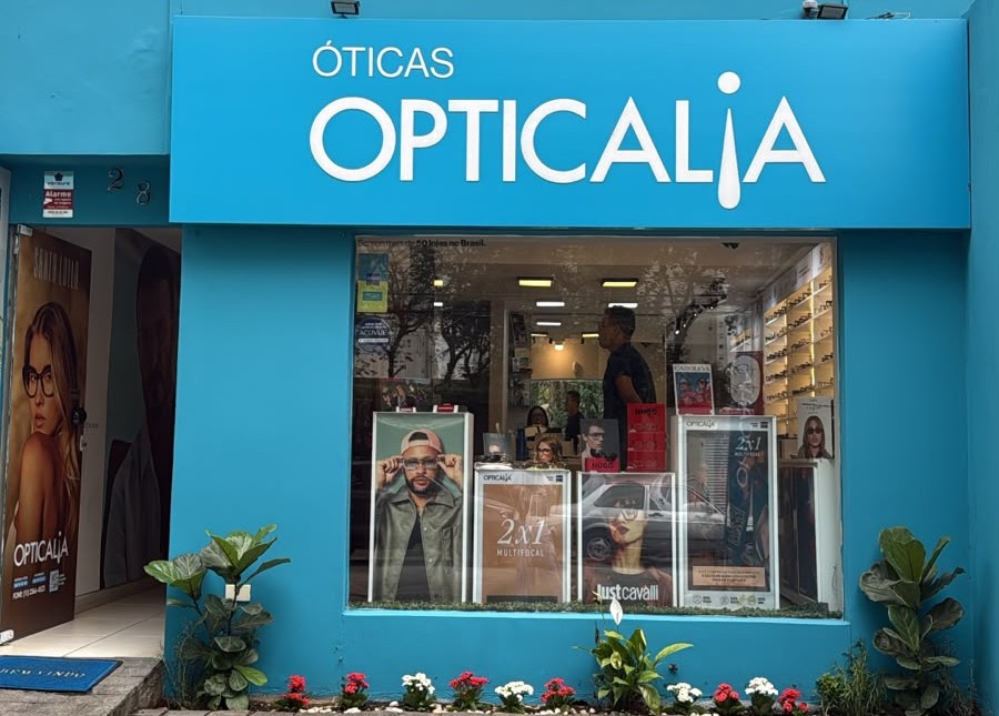 Fachada da Opticália Molière no Marajoara
